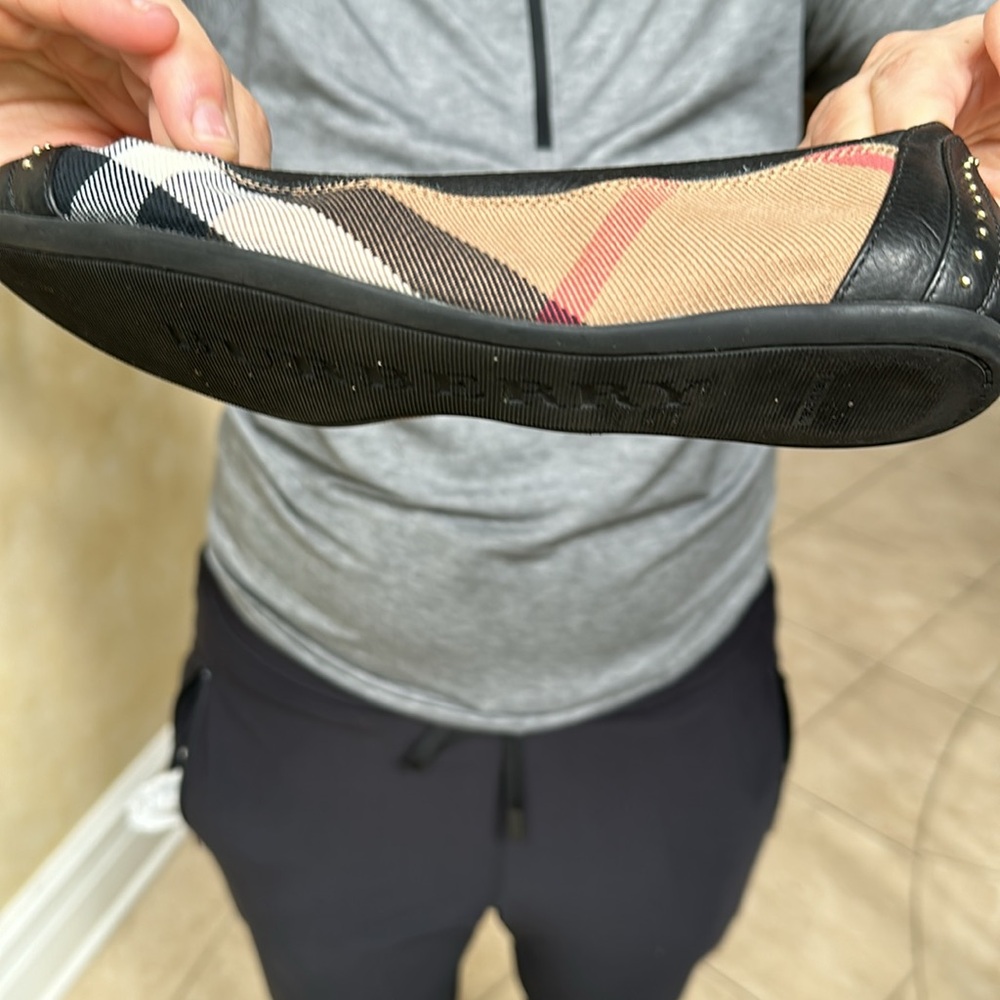 Burberry Flats